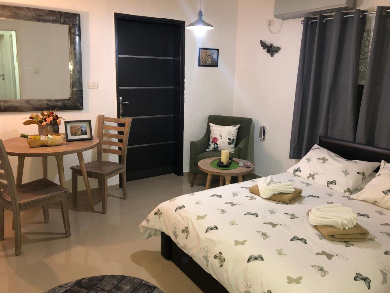 Apartamento Ronit'S Place Kiryat Shemona Exterior foto